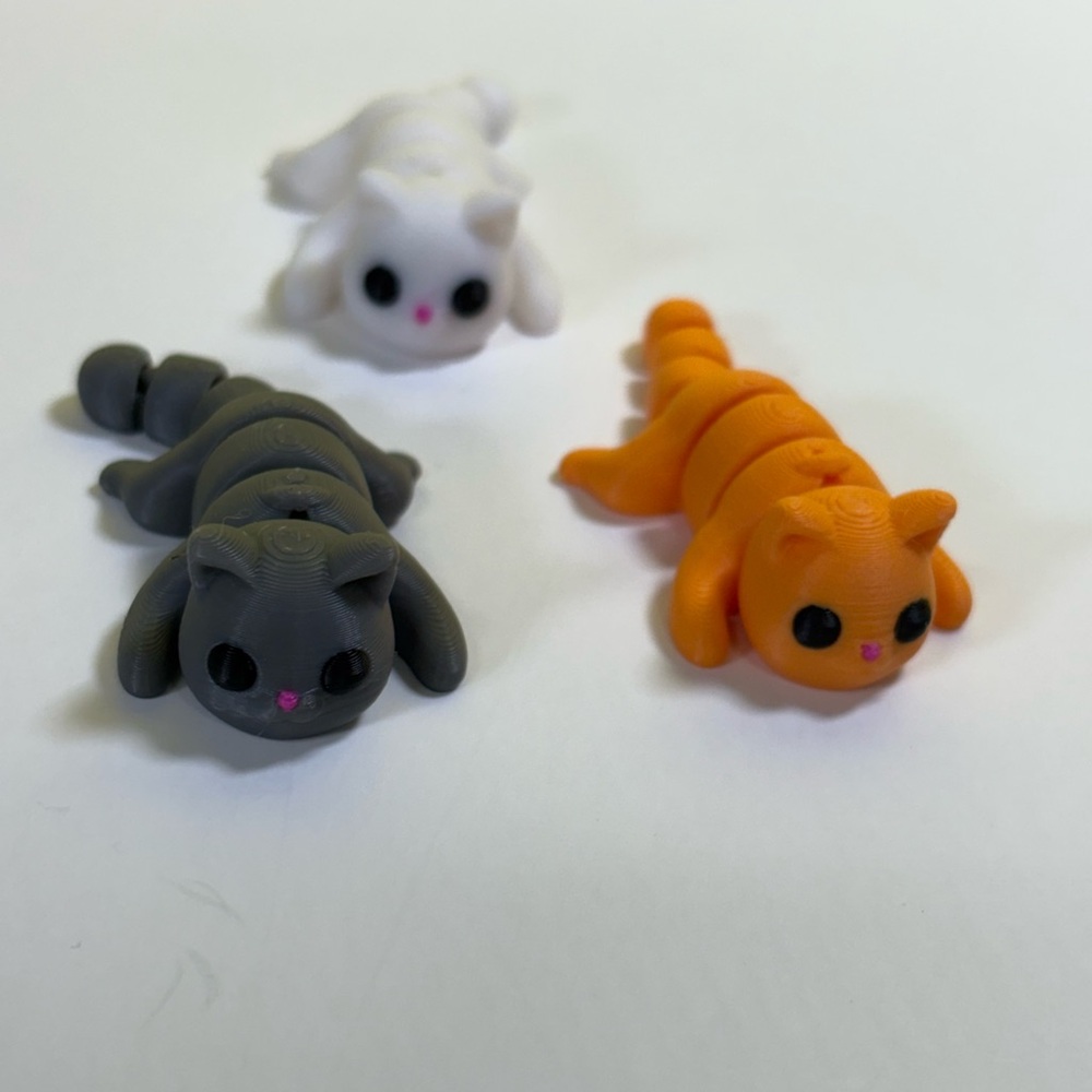 Pocket pets fill a bag of 3D printed minis! 🐶🐱🐻🐰🐷🐭🐸🐝🐛🕷️🐢🦖🐙🦈🦭🦏🐘🐁🦎